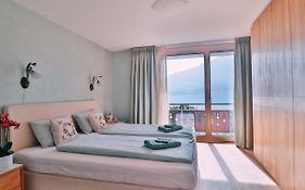 Seehaus Lake View 3-Bedroom Apartment